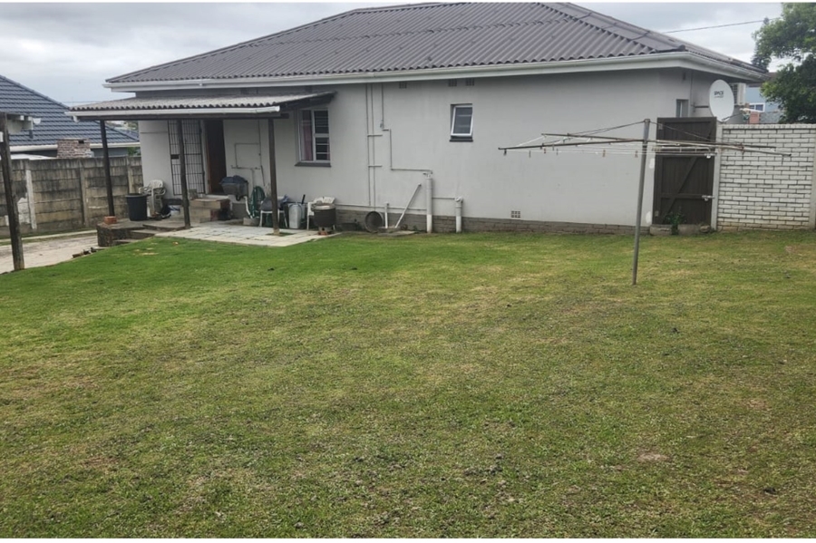 3 Bedroom Property for Sale in Cambridge West Eastern Cape